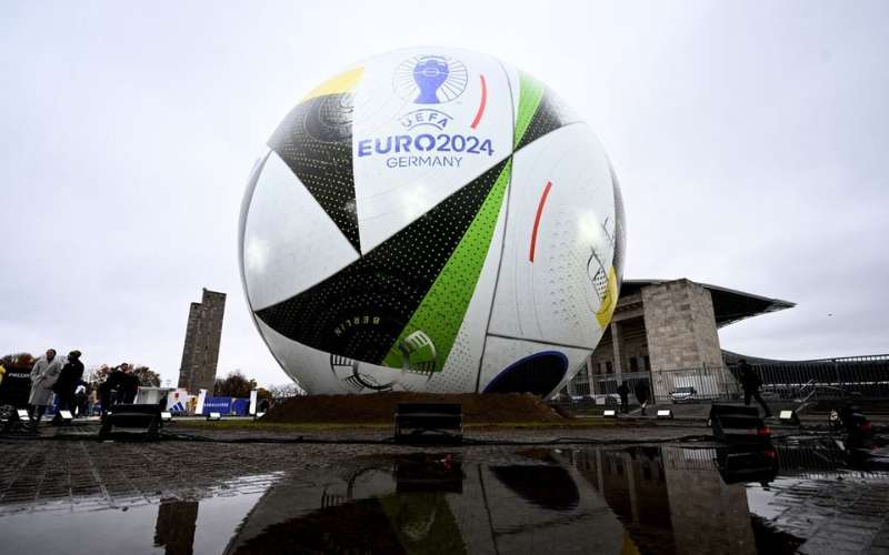 Vòng chung kết diễn ra từ ngày 14/06 và kết thúc vào ngày 14/7